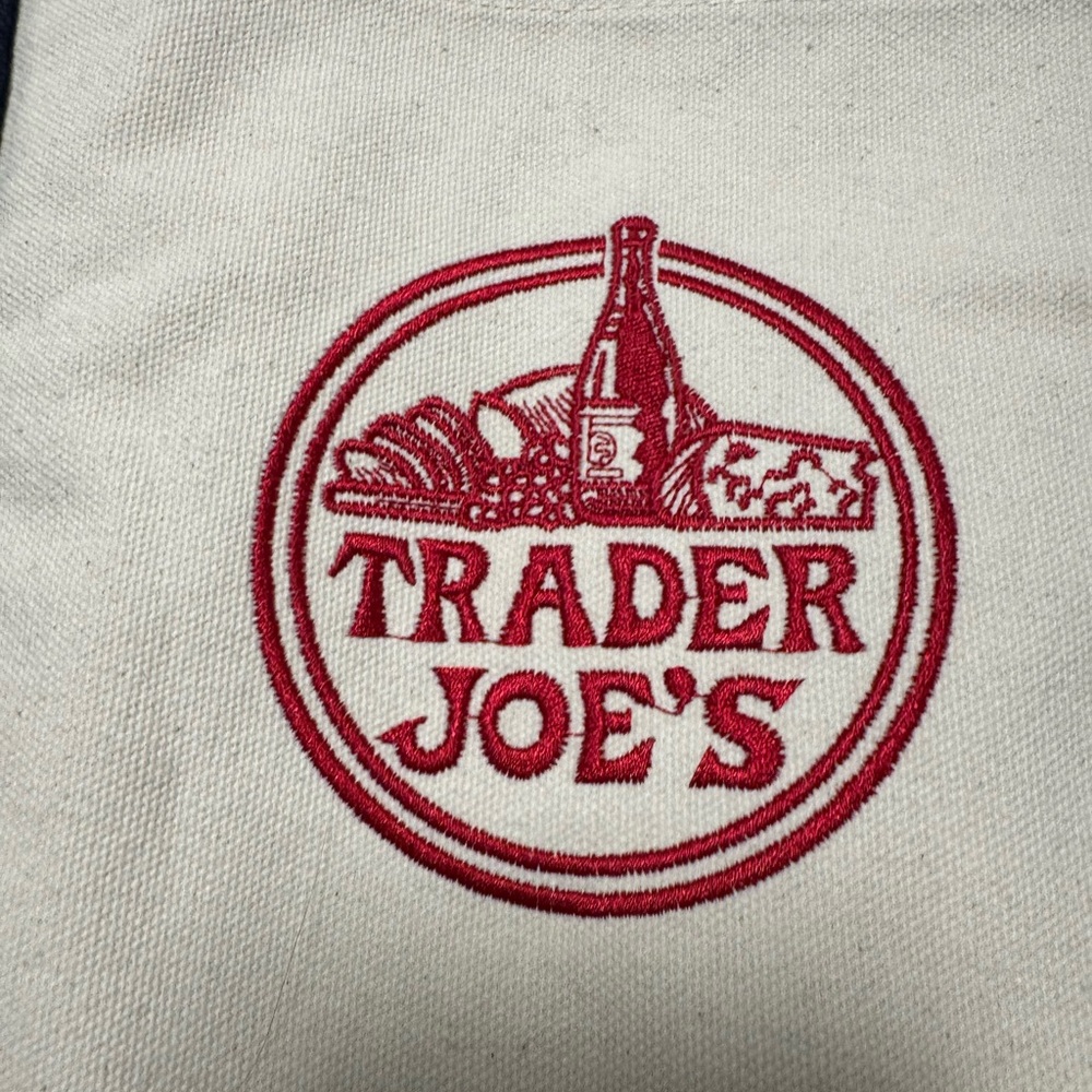 Trader Joe’s Traditional Reusable Large Tote Bag Canvas Cream/ Blue New With Tag - Picture 3 of 8